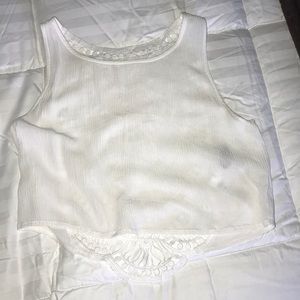 White croptop (lace back)